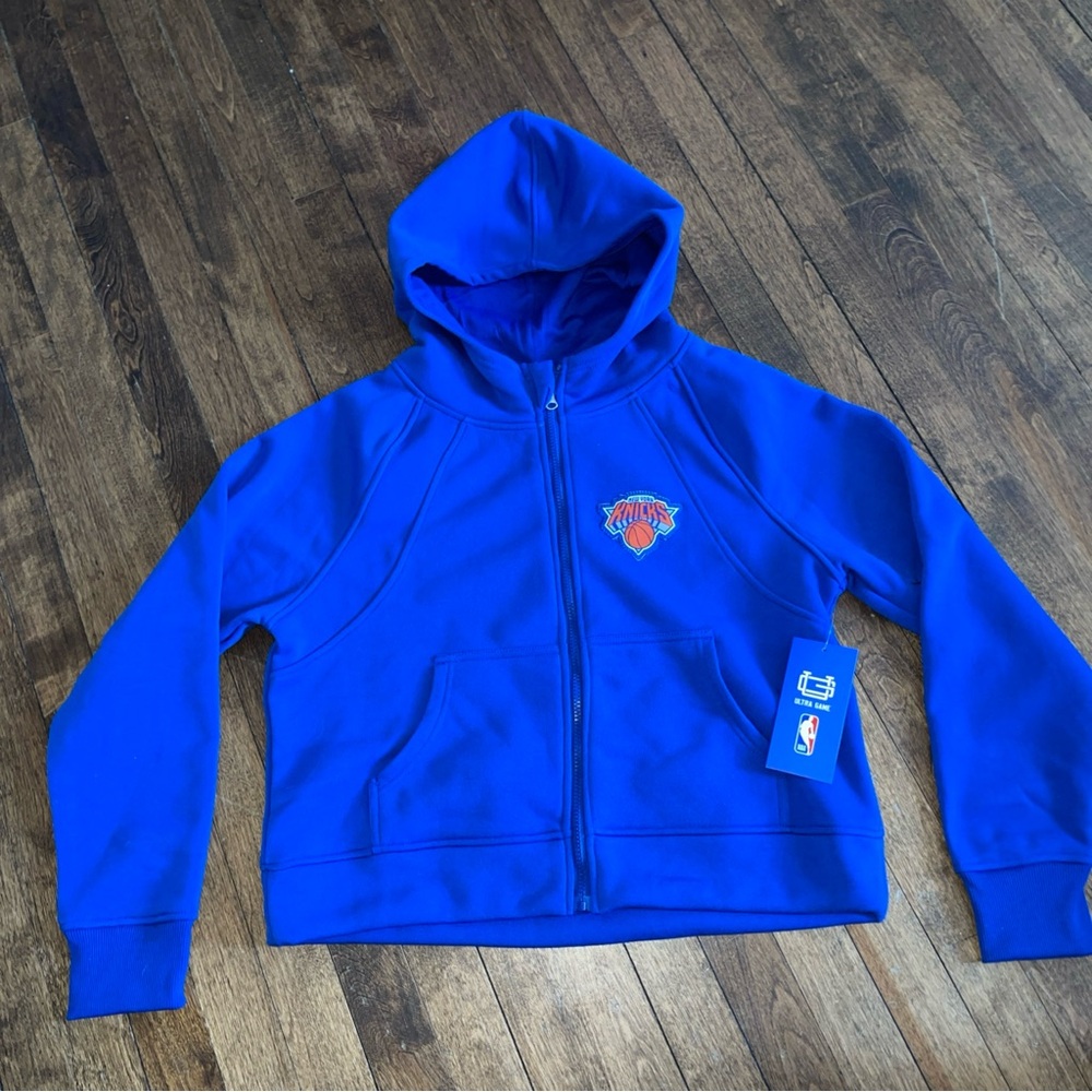 NWT New York Knicks NBA zip up hoodie sweatshirt
Official NBA gear